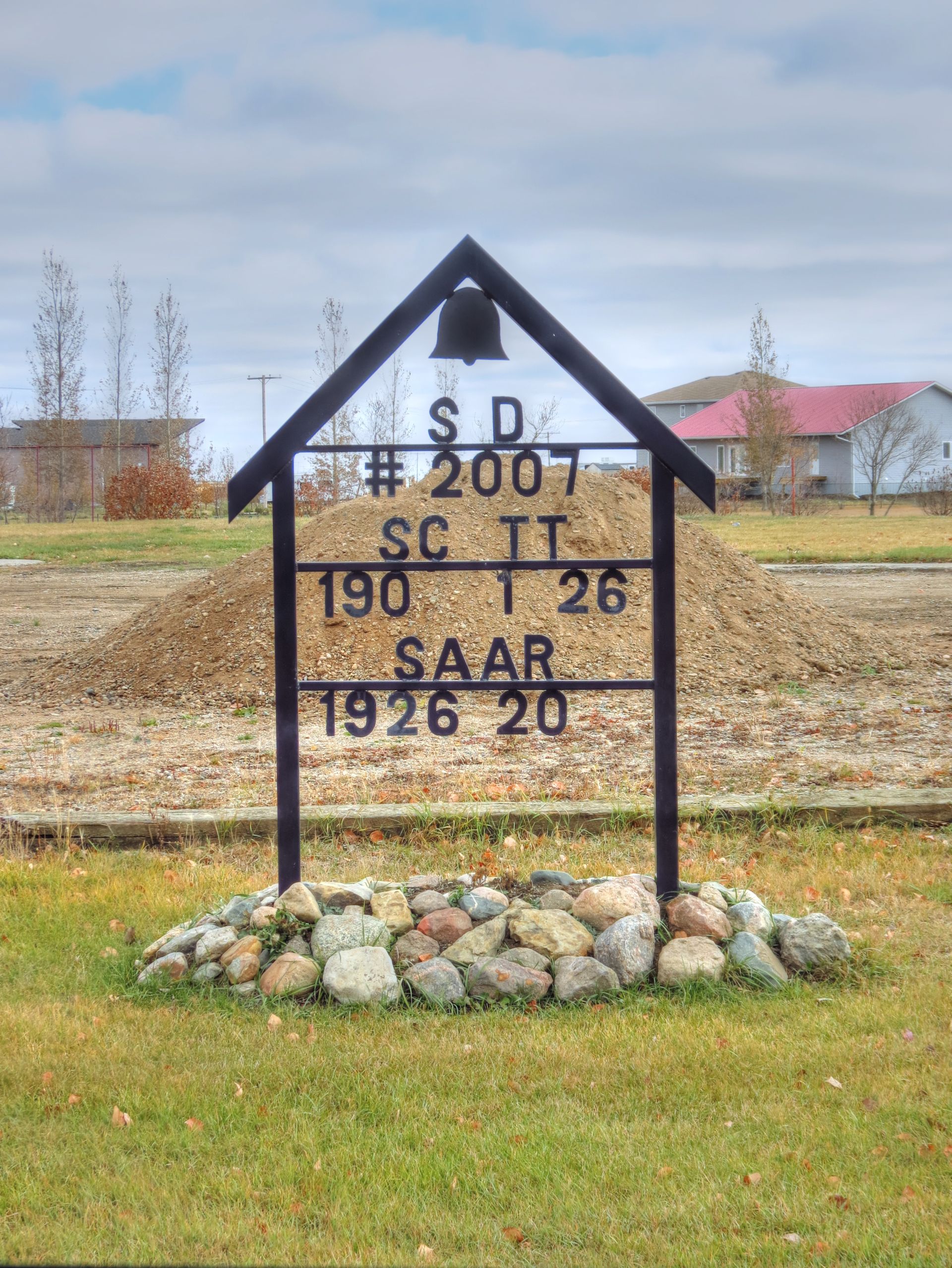 Scott School District 2007, 19081925, south west quarter of section 4 township 16 range 17 west of  the second meridian, Saar School District 2007, 1926-20__, near Kronau, north west quarter of section 33 township 15 range 17 west of the second meridian,   Sask, Sk, Canada, township, range, meridian, vintage, antique, school, school house, one room school house, one room school, school-house, one-room school-house, one room school house project, One Room School Project